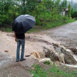 ५६ जिल्लामा ‘रेड अलर्ट’ आइतबारसम्म आरीघोप्टे वर्षाको सम्भावना